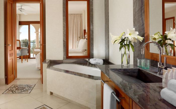 The St. Regis Mardavall Mallorca Resort