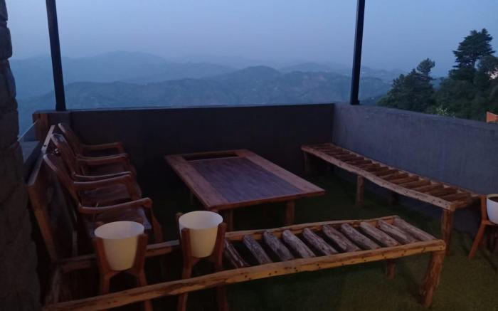 Zephyr House CASA Stay