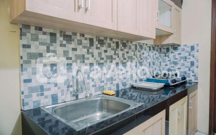 Modern 2BR Grand Palace Kemayoran Apt By Travelio