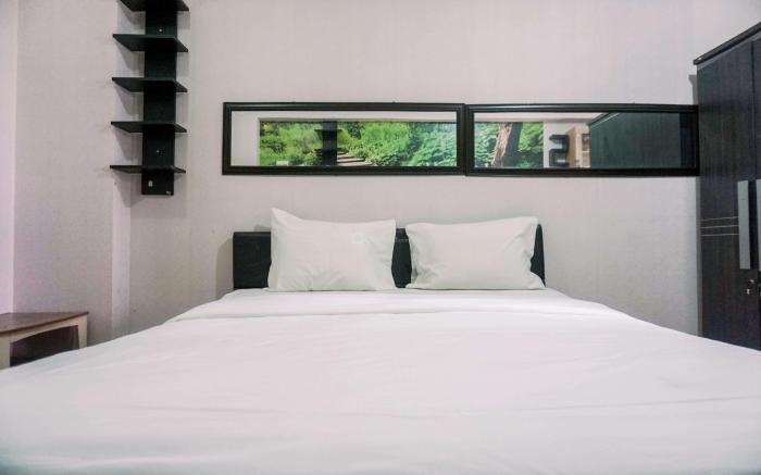 Warm Stay Studio Green Bay Pluit Apt By Travelio