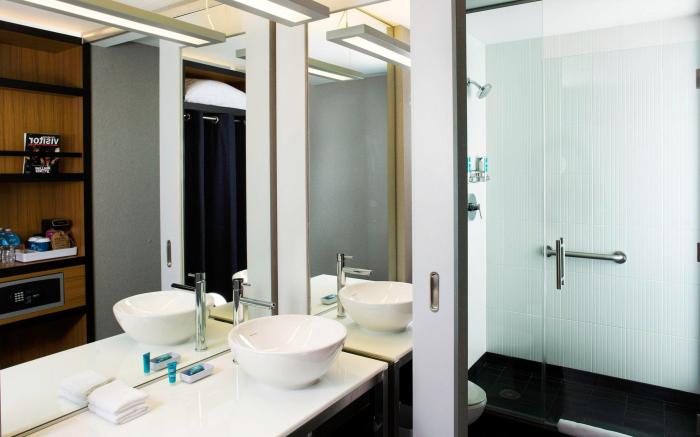 Aloft Cleveland Downtown