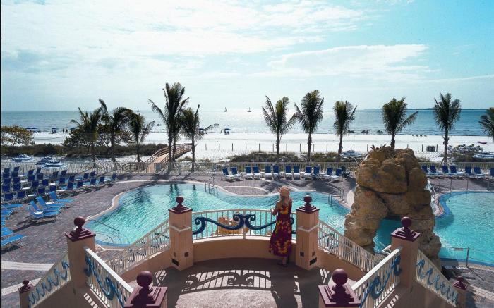 Pink Shell Beach Resort & Marina