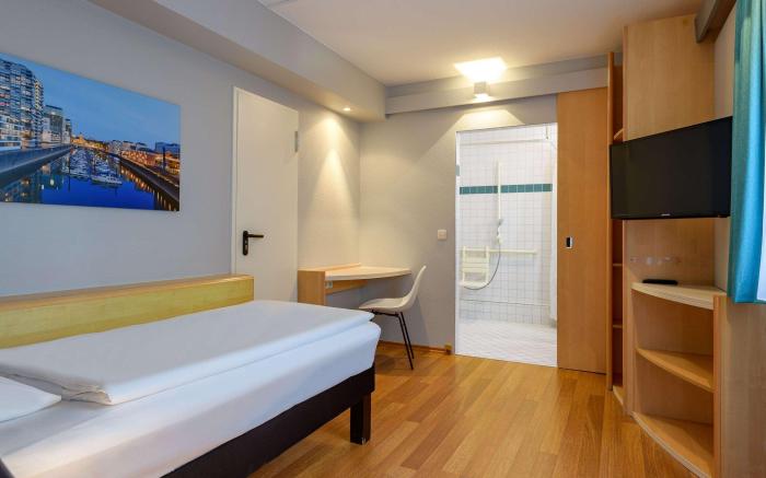Ibis Koeln Frechen
