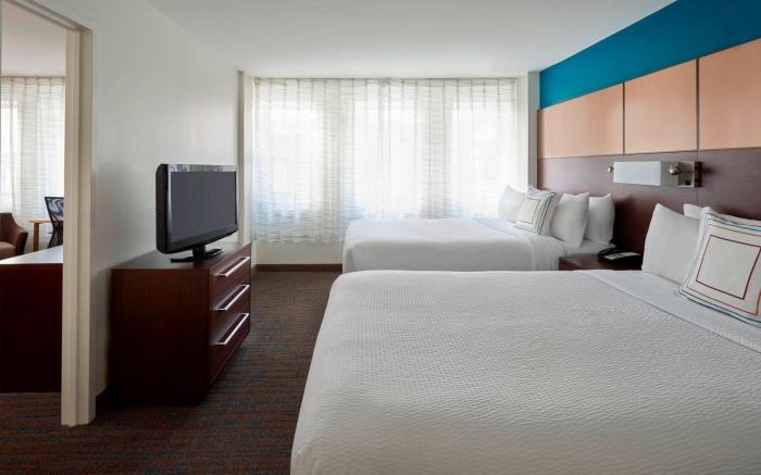 Residence Inn by Marriott Montreal Downtown