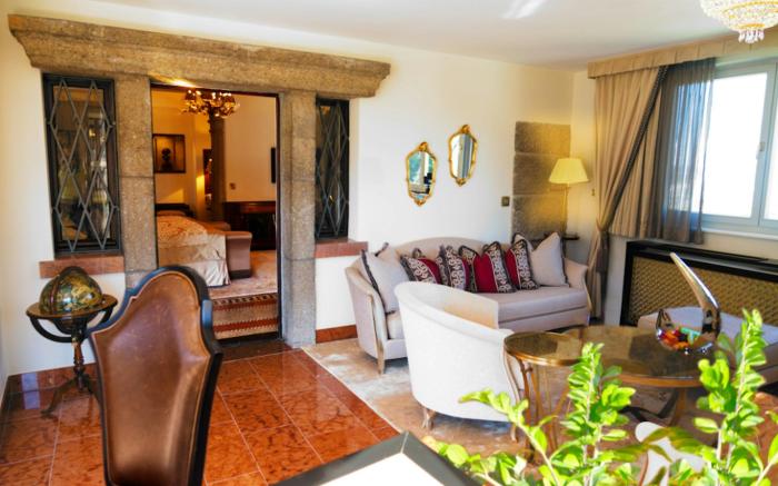 Hotel Schloss Monchstein