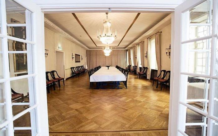 Mayfair Hotel Tunneln