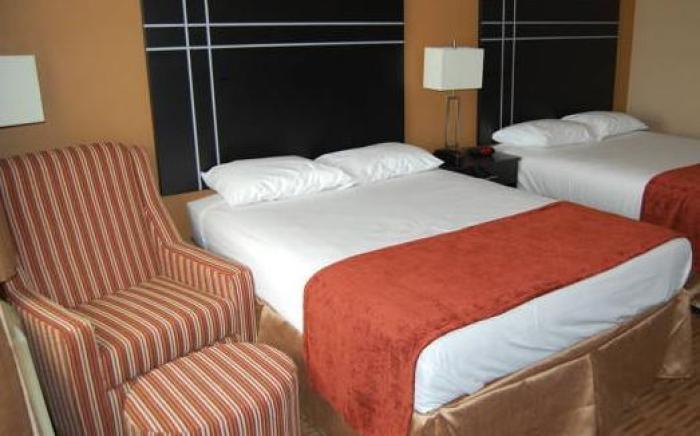 Executive Inn & Suites