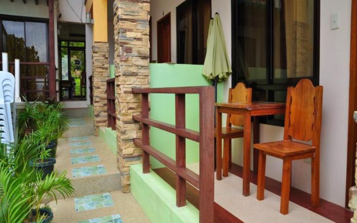 Desert Rose Hotel