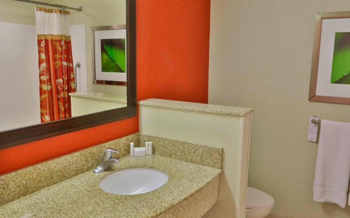 Courtyard by Marriott Biloxi North/D'Iberville