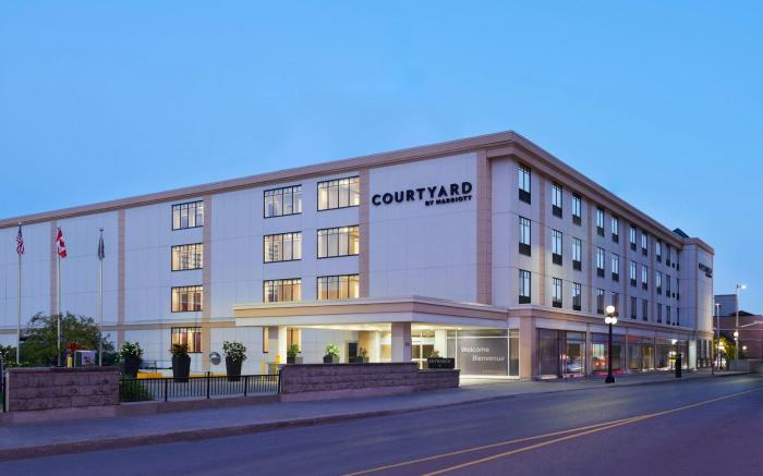 Courtyard by Marriott Ottawa Downtown
