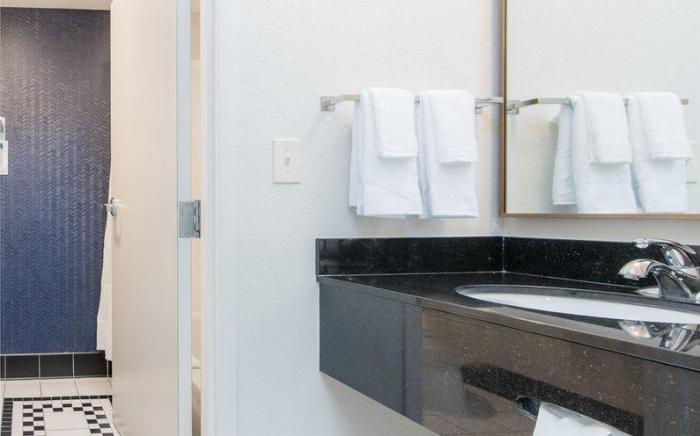 Fairfield Inn & Suites Brunswick