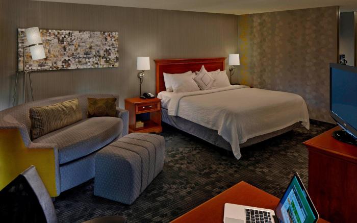 Courtyard by Marriott Hartford Cromwell