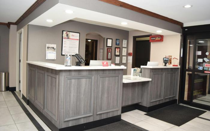 Red Roof Inn Batavia