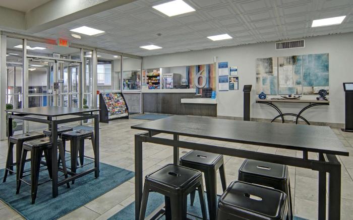 Studio 6  Mesquite, TX – Town East