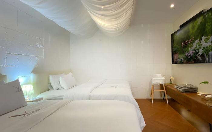 Garden Pool Villa (Li Qing Ting)
