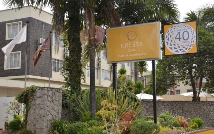 Cresta Oasis Hotel
