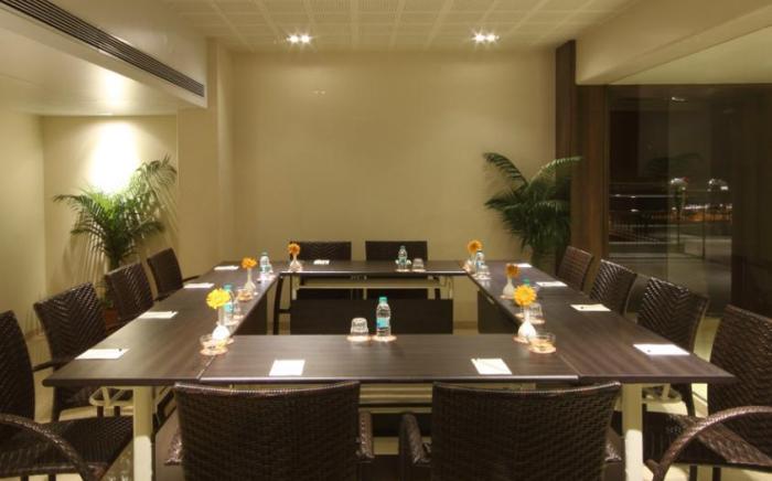 The Maharaja Business Hotel