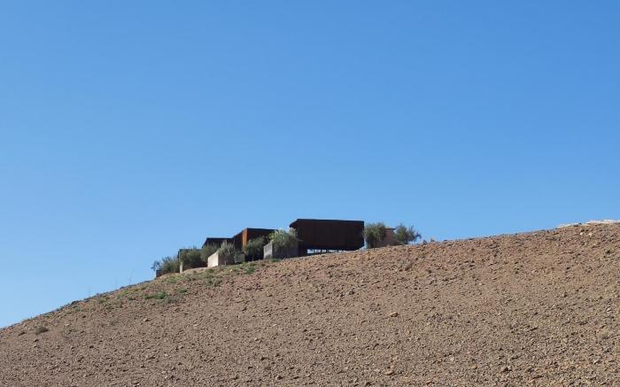 Revolution Stone Cliff Resort 