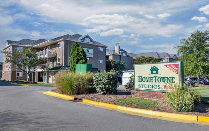 HomeTowne Studios Louisville