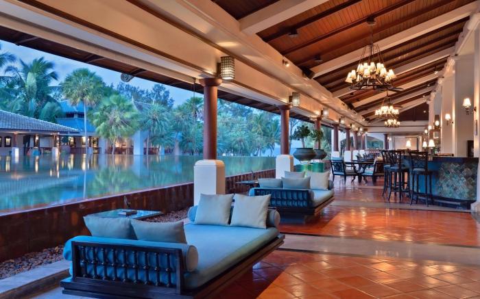 Marriott's Phuket Beach Club
