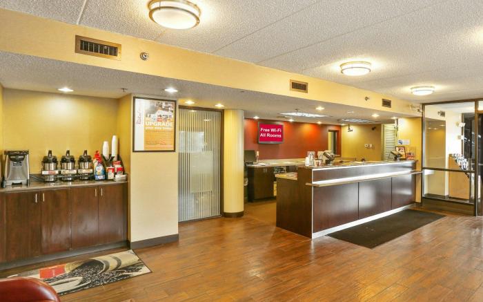 Red Roof PLUS+ Baltimore North - Timonium