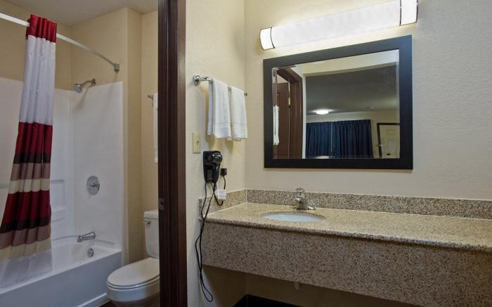 Red Roof Inn Corpus Christi South