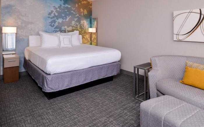 Courtyard by Marriott Milwaukee North/Brown Deer