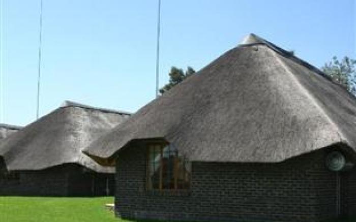 African Flair Country Lodge