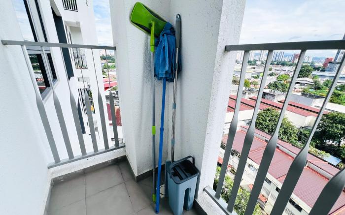 MITEC Publika Solaris 4pax cozy room