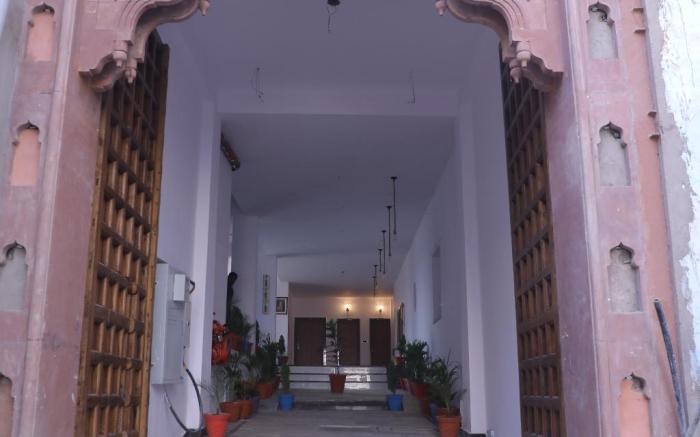 DERA PICHOLA- A Lake Facing Boutique Hotel