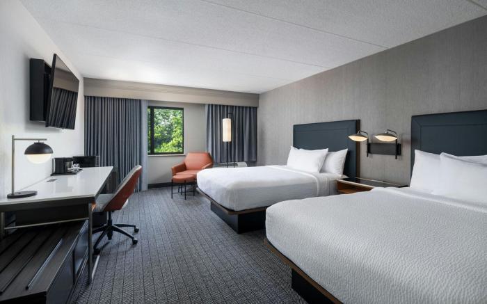 Courtyard by Marriott Cleveland Beachwood