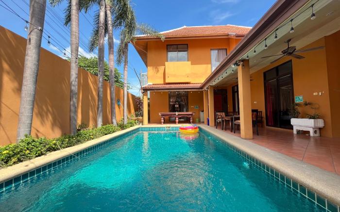 Jomtien summer villa