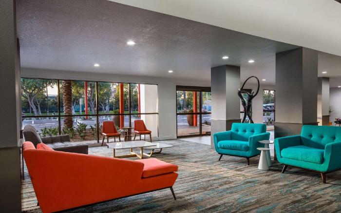 Anaheim Hotel