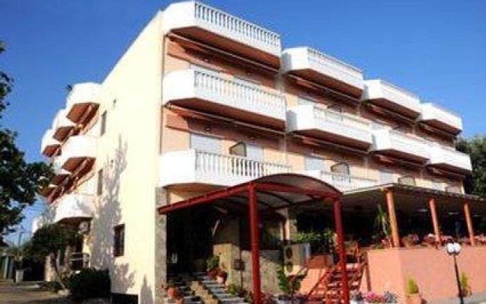 Fanari Hotel