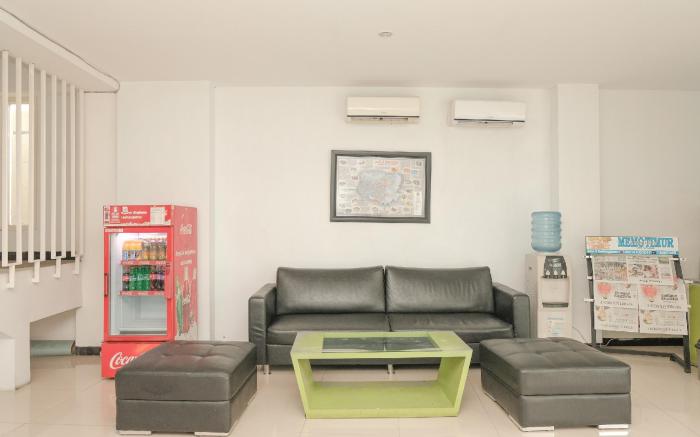 Ebizz Hotel