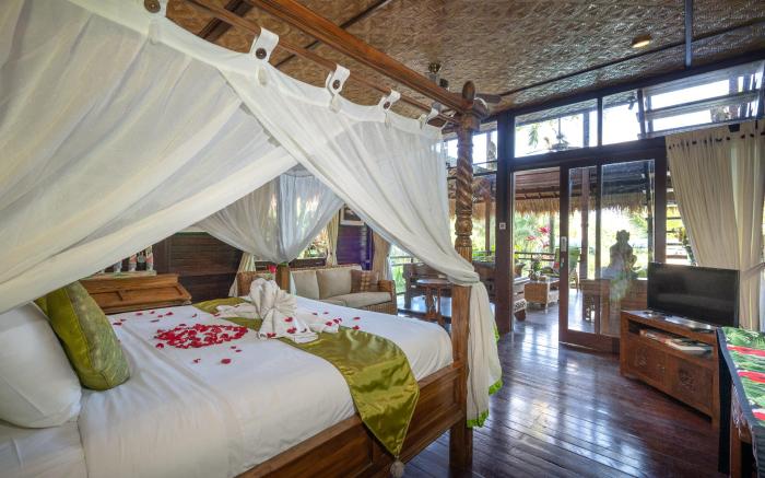 Kupu Kupu Private Villa