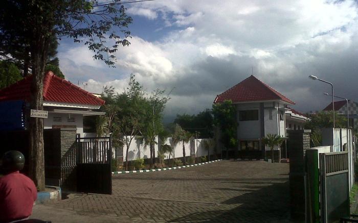 OYO 557 Hotel Prima Asri 153
