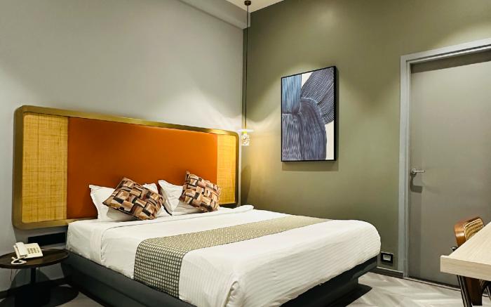 La Serene Hotel