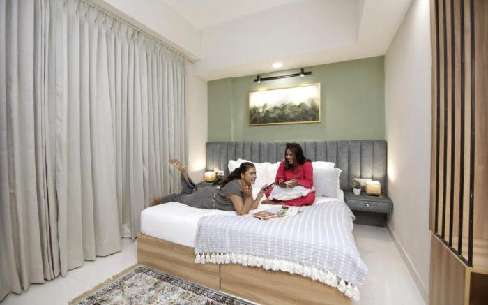 Saltstayz Premier - Golf Course Ext Road