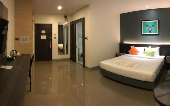 Clover Hotel Hatyai