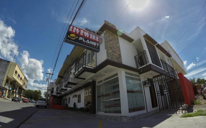 Livewire Planet Suites