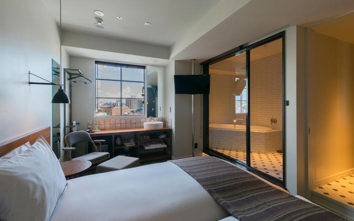Ebisuholic Hotel