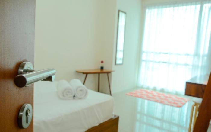 Woodland Park 1BR Residence Pool View By Travelio