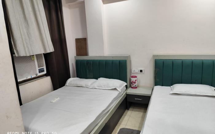 Maa Pitambara home stay 