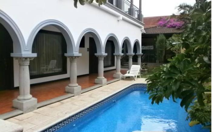 Hotel Colonial