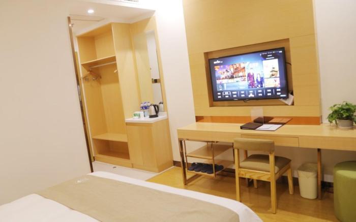 GreenTree Inn Hefei Feidong County High Speed Rail Station Wuyue Plaza Express Hotel