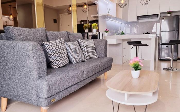 Luxury Furnished  Podomoro  2BR HUGO Happy  Stay