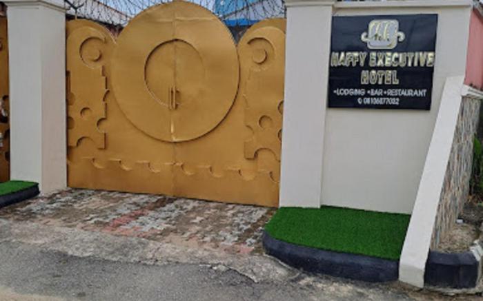 HAFFY EXECUTIVE HOTEL AND SUITE