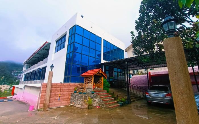 Hotel Vetrivel International by Browntree Resorts