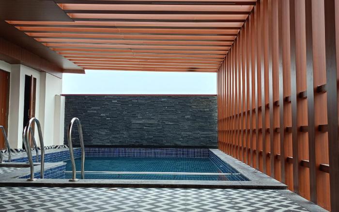 Hotel Taviral Regency